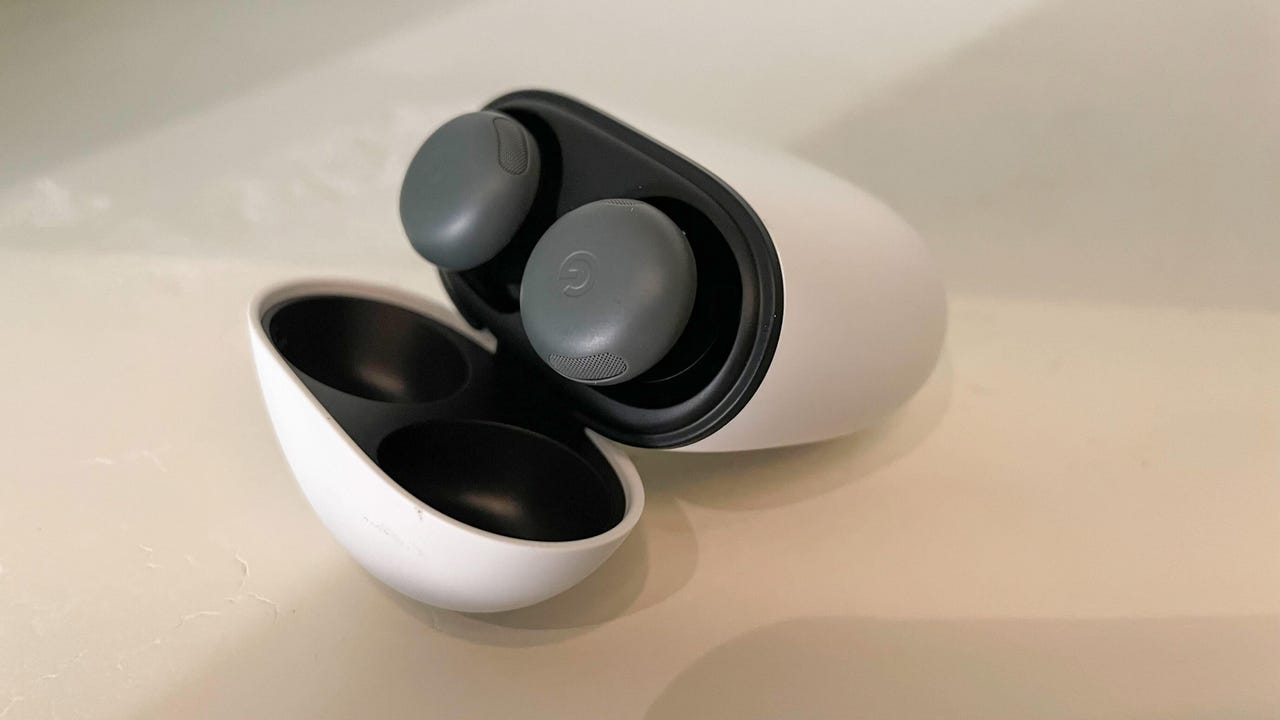 Google Pixel Buds Pro 2 1.jpg